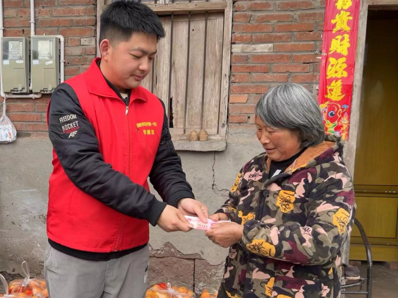 以热忱之心，筑梦凉塘村振兴之路4.png