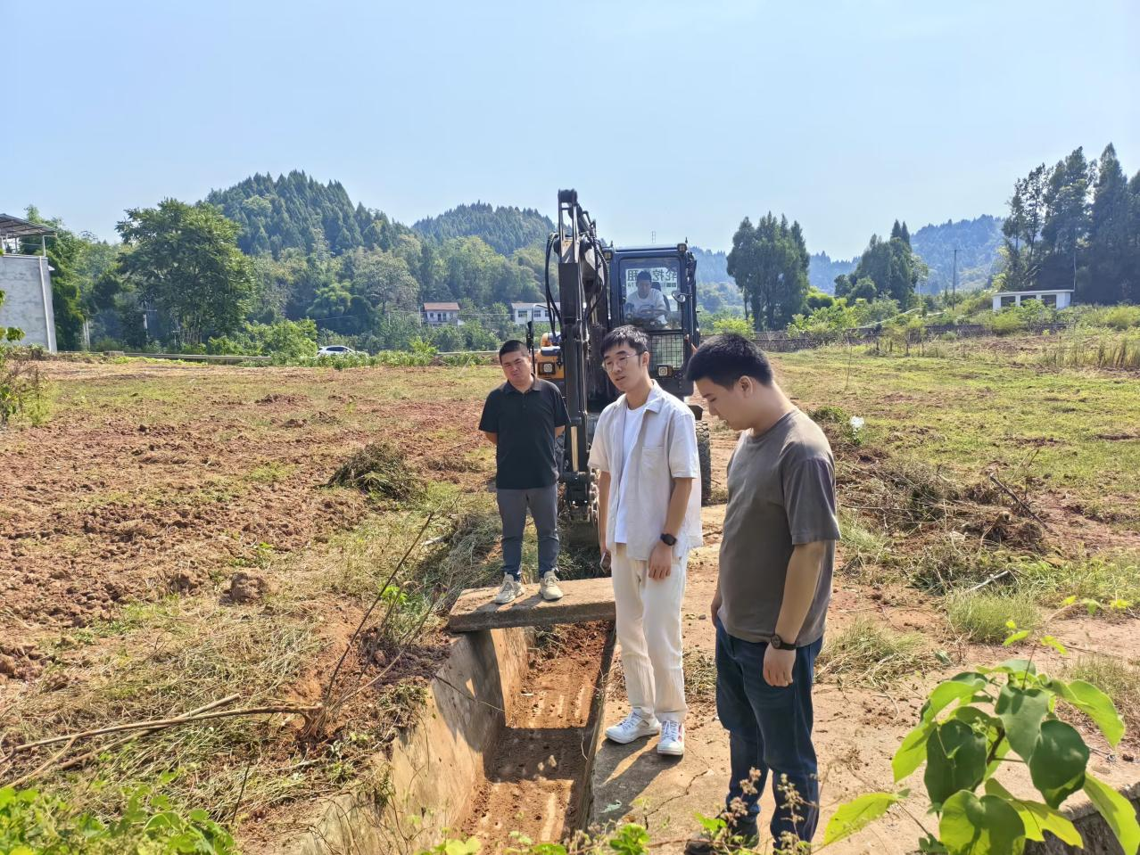 罗凌峰2.png