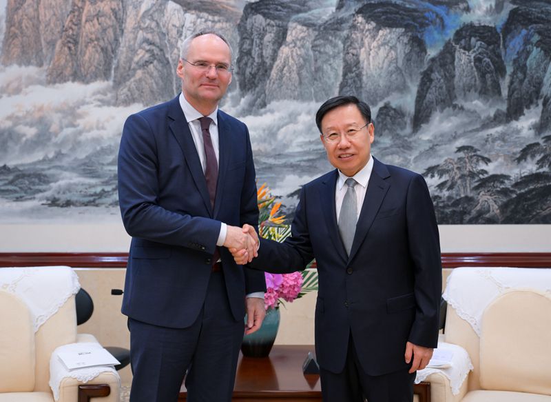 1218-1-1.jpg 1218-1-1.jpg